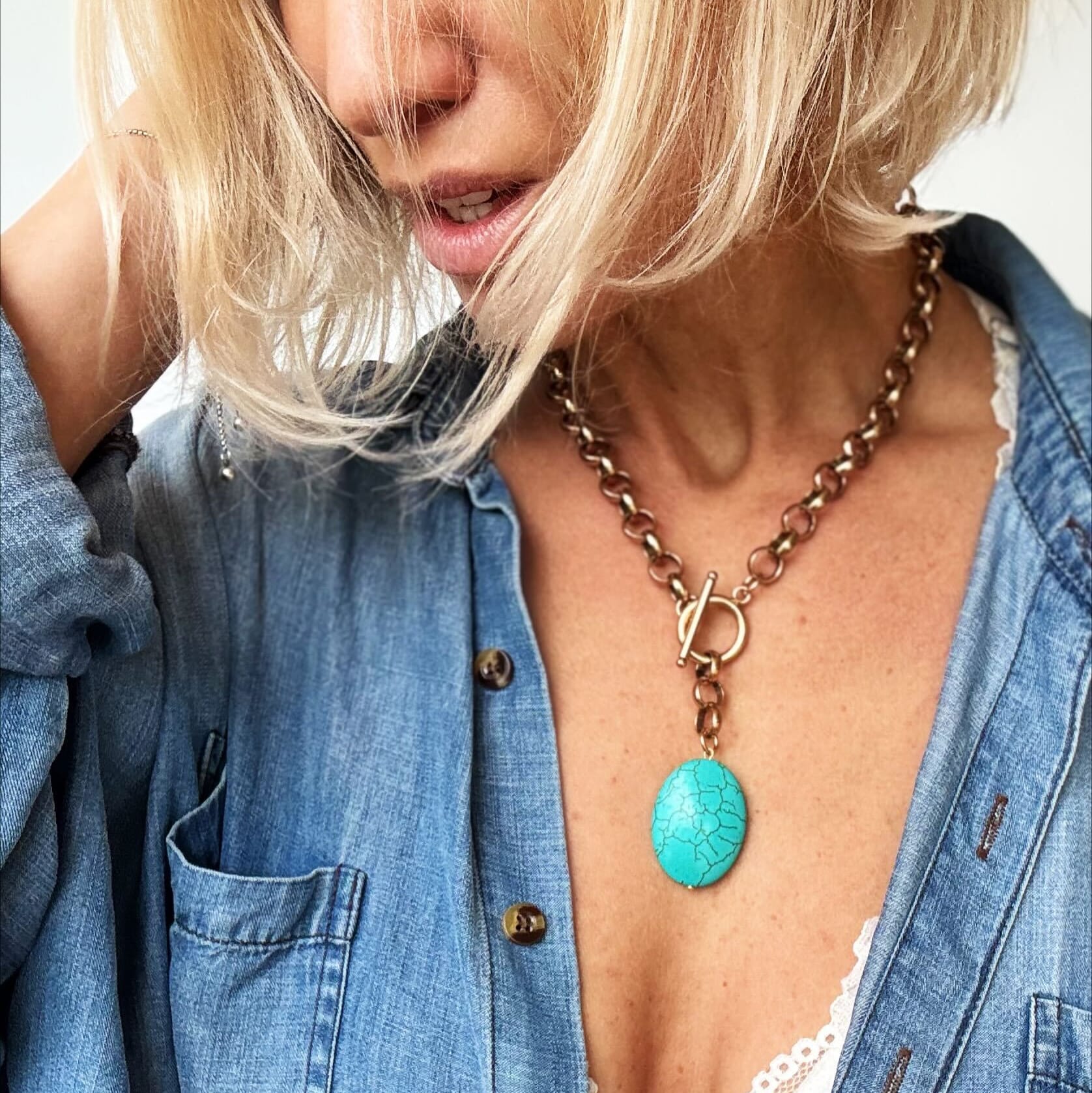 Blue Howlite Chunky Choker Necklace
