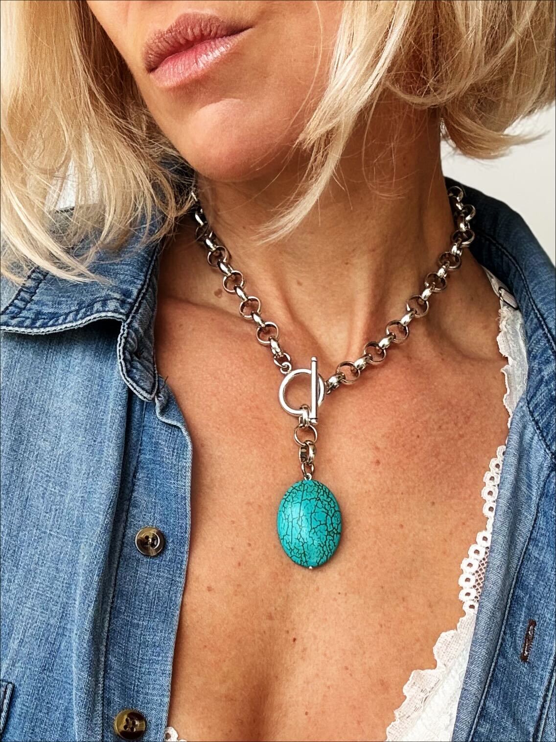 Blue Howlite Chunky Choker Necklace