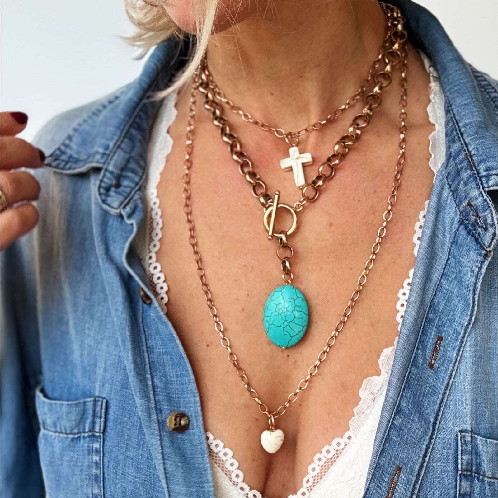 Blue Howlite Chunky Choker Necklace