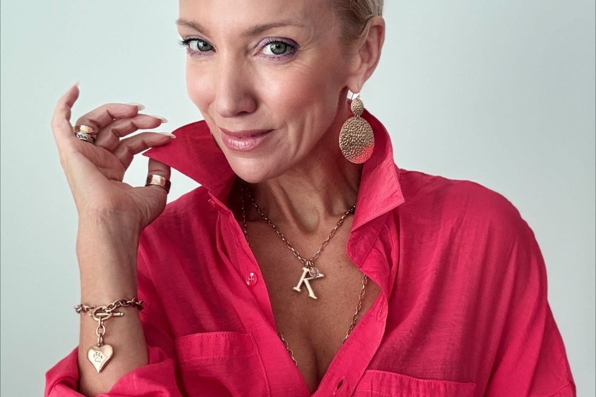 The Power of Accessories: How Jewelry Can Transform Any Outfit