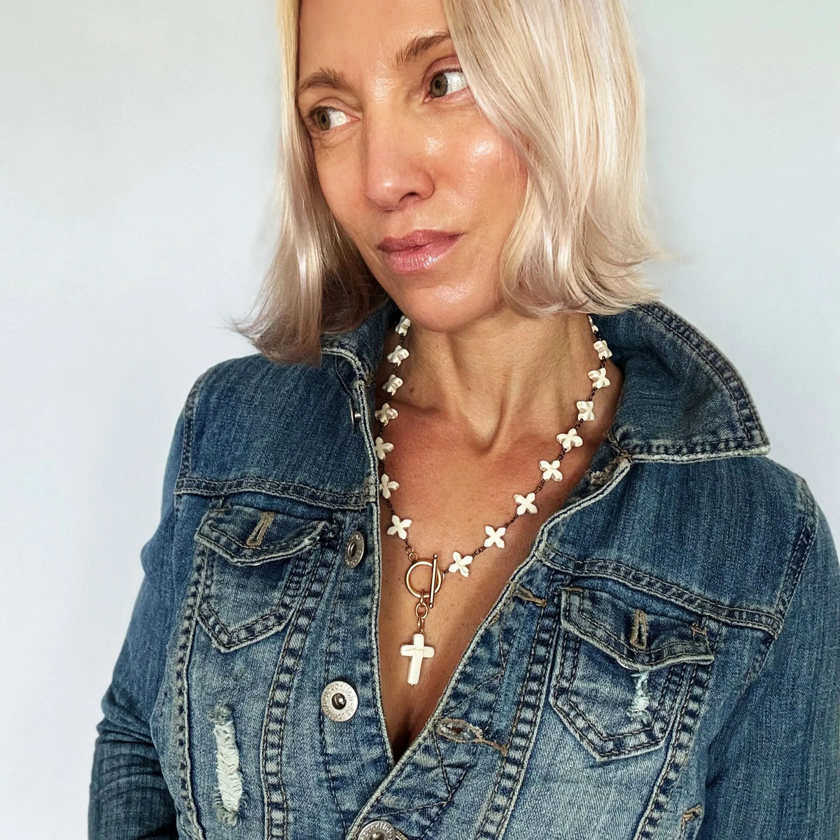 Howlite Cross Rosary Choker Necklace